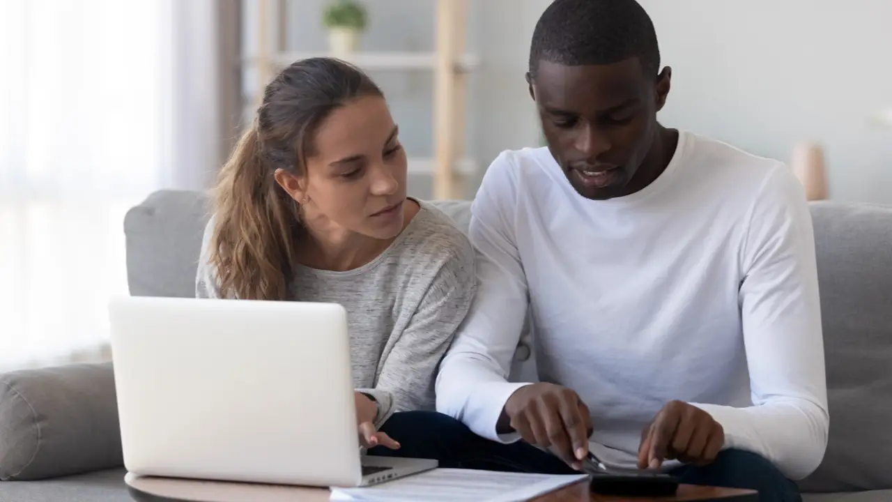 Side-by-side comparison of mortgage loan estimates