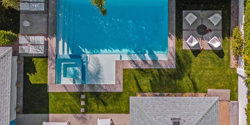 Luxury Florida property with pool - aerial view
